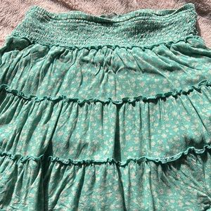 American Eagle Floral Skirt